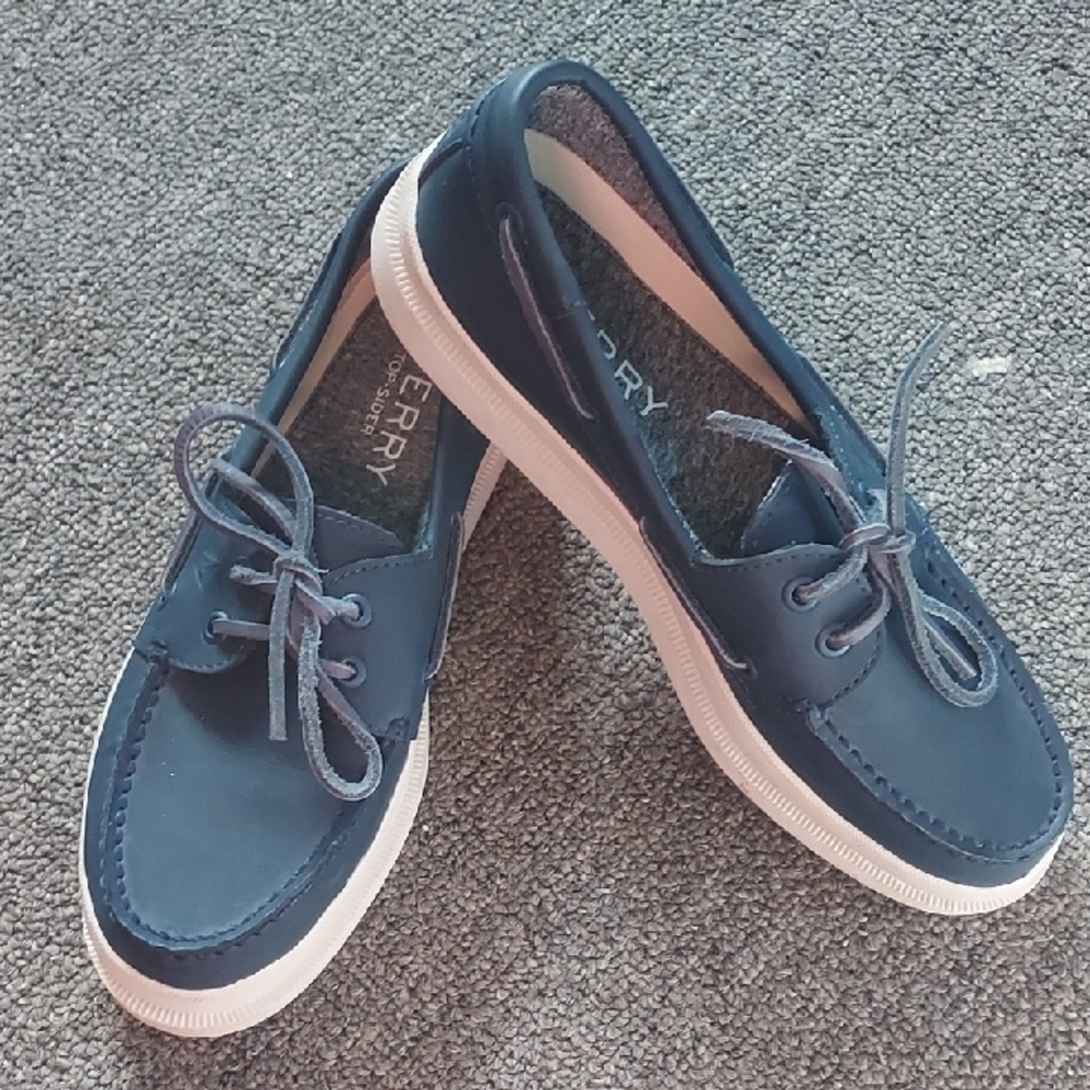 Sperry Navy Blue Boat Shoes with White Trim